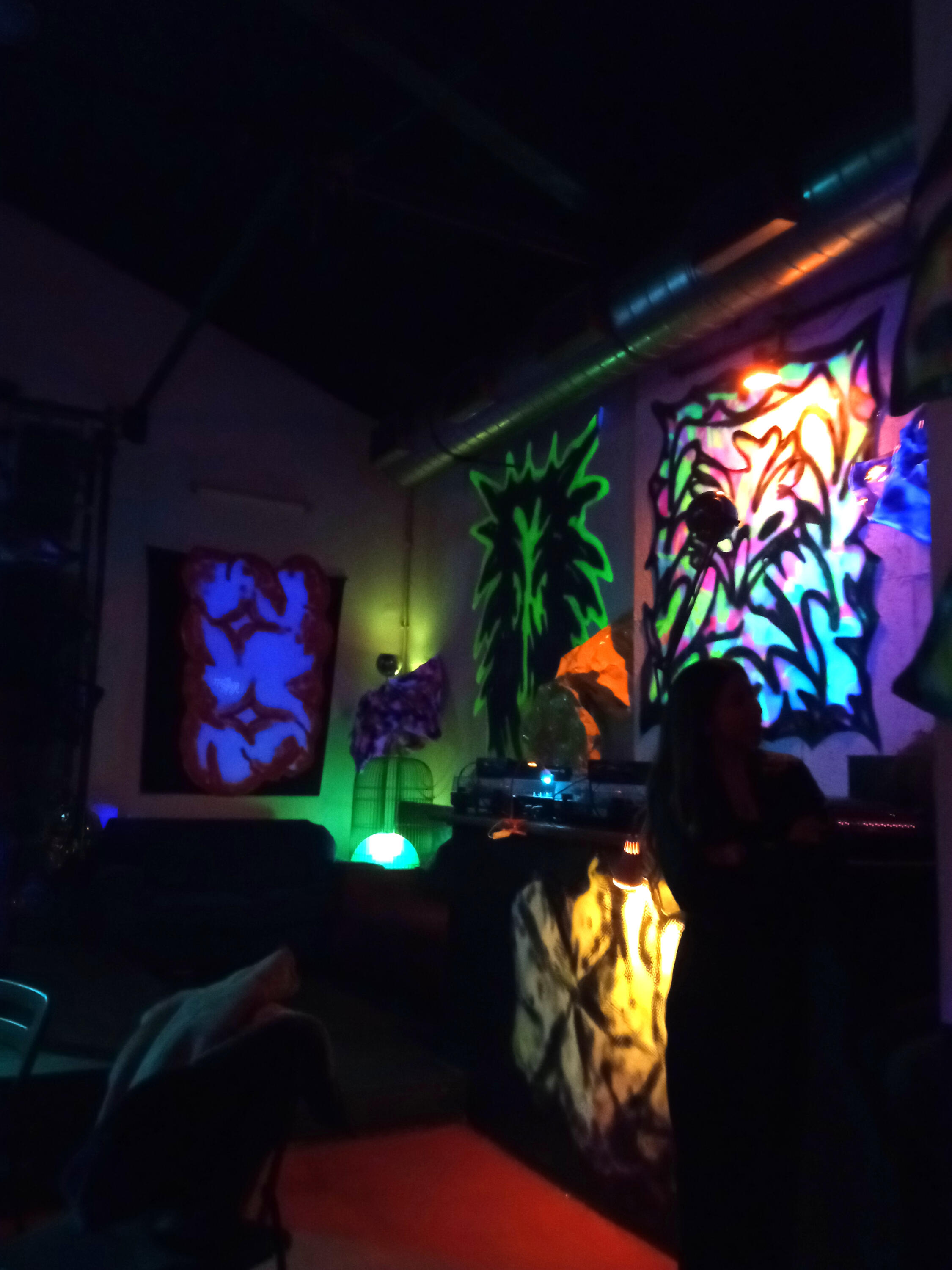 "Spit Black on the Paper Club" installation for Notte Not (Nero Ed.) Fanfulla5a - Rome 2026